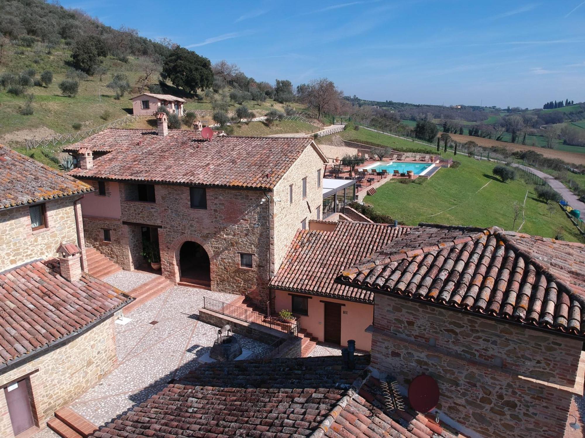 Borgo Sant'Apollinare - Resort Exterior photo